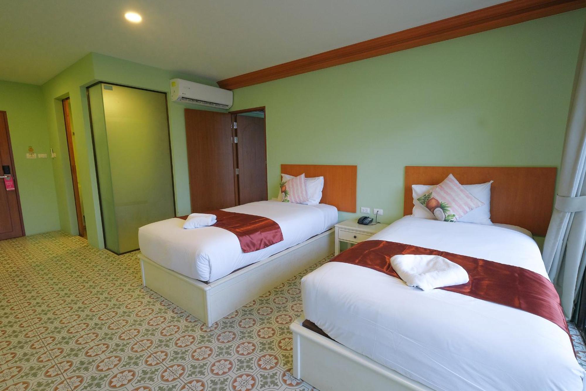 The Pineapple Hotel Краби Экстерьер фото