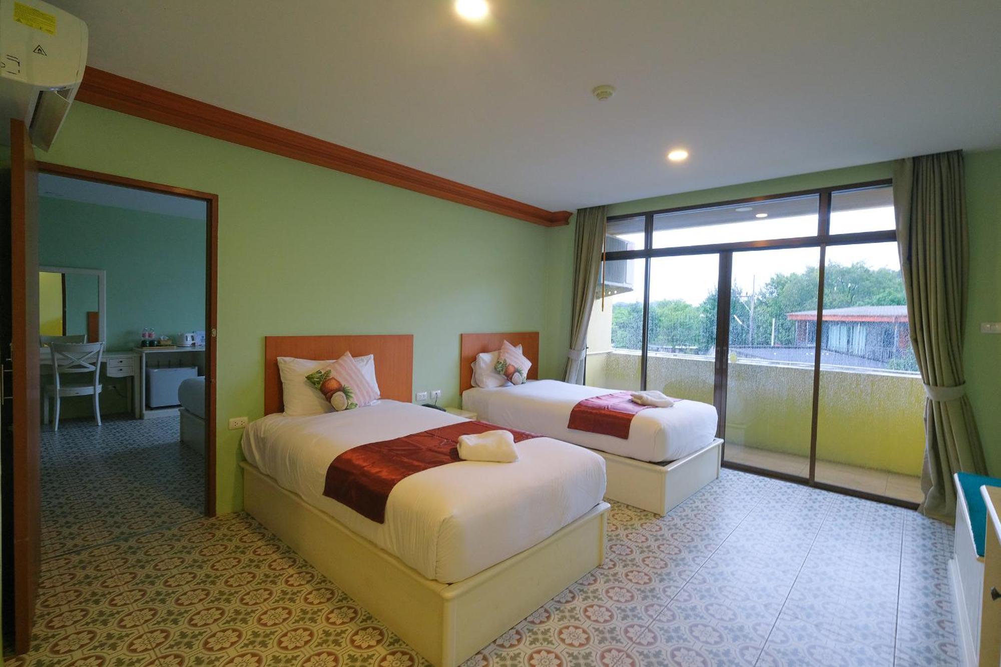 The Pineapple Hotel Краби Экстерьер фото